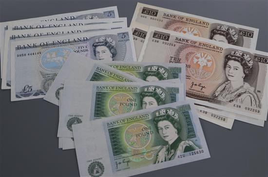 A collection of uncirculated bank notes (£1 x 10; £5 x 5; £10 x 7 and one other)